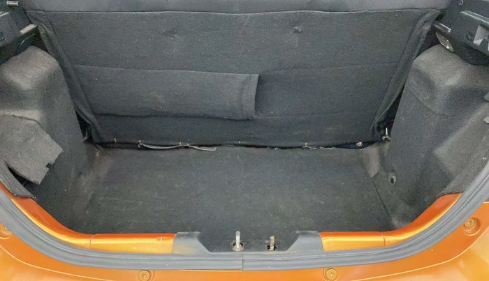 2016 Tata Tiago XZ PETROL, Petrol, Manual, 79,423 km, Boot Inside