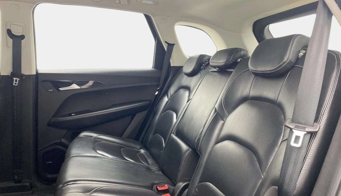 2021 MG HECTOR SHARP 1.5 DCT PETROL, Petrol, Automatic, 49,860 km, Right Side Rear Door Cabin