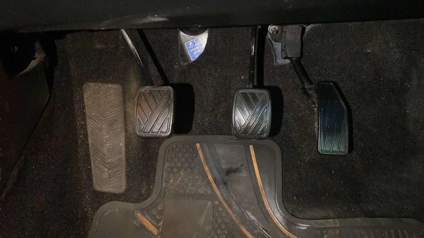 2019 Maruti Baleno ZETA PETROL 1.2, Petrol, Manual, 38,724 km, Pedals