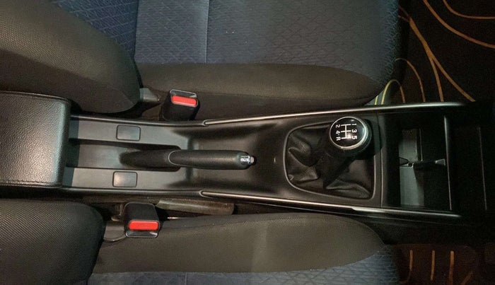 2019 Maruti Baleno ZETA PETROL 1.2, Petrol, Manual, 38,724 km, Gear Lever