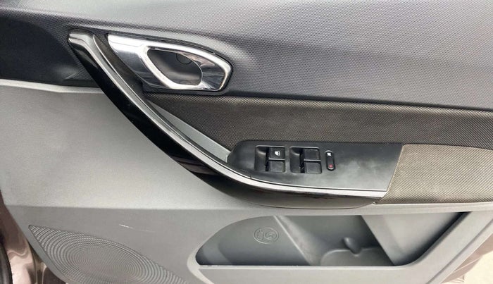 2019 Tata TIGOR XZA PLUS PETROL, Petrol, Automatic, 16,205 km, Driver Side Door Panels Control