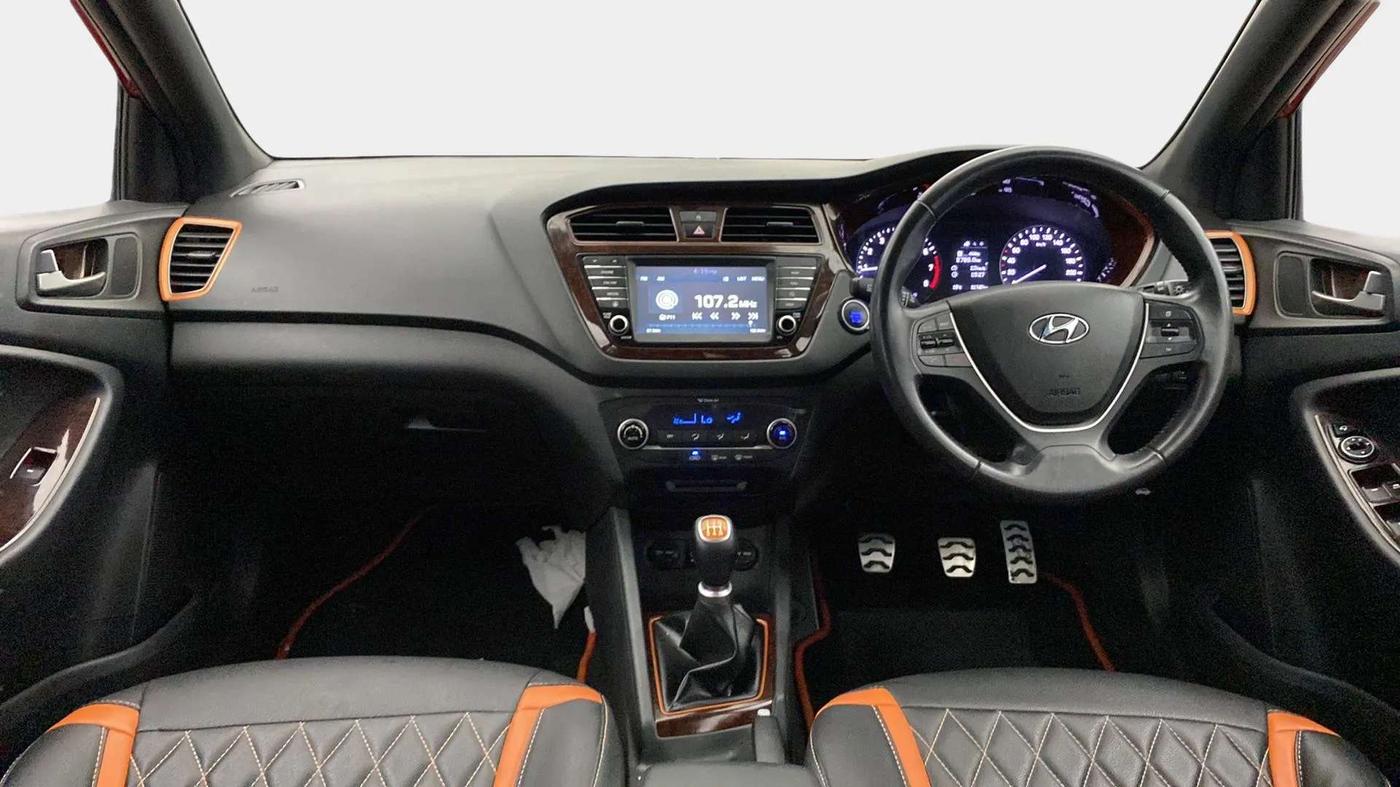 2016 Hyundai i20 Active 1.2 SX, Petrol, Manual, 22,126 km, Dashboard