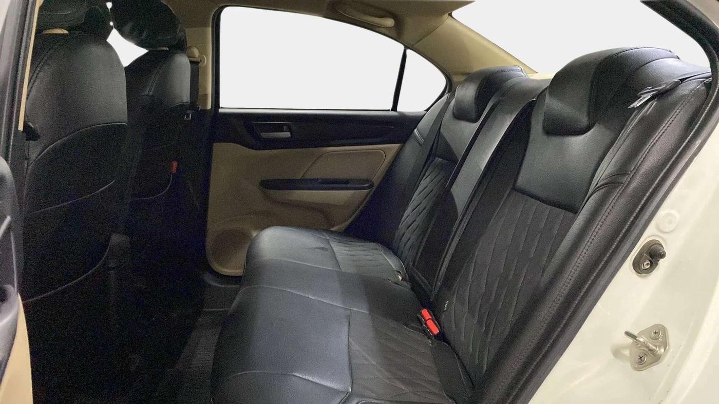 2020 Honda Amaze 1.5L I-DTEC VX CVT, Diesel, Automatic, 45,654 km, Right Side Rear Door Cabin