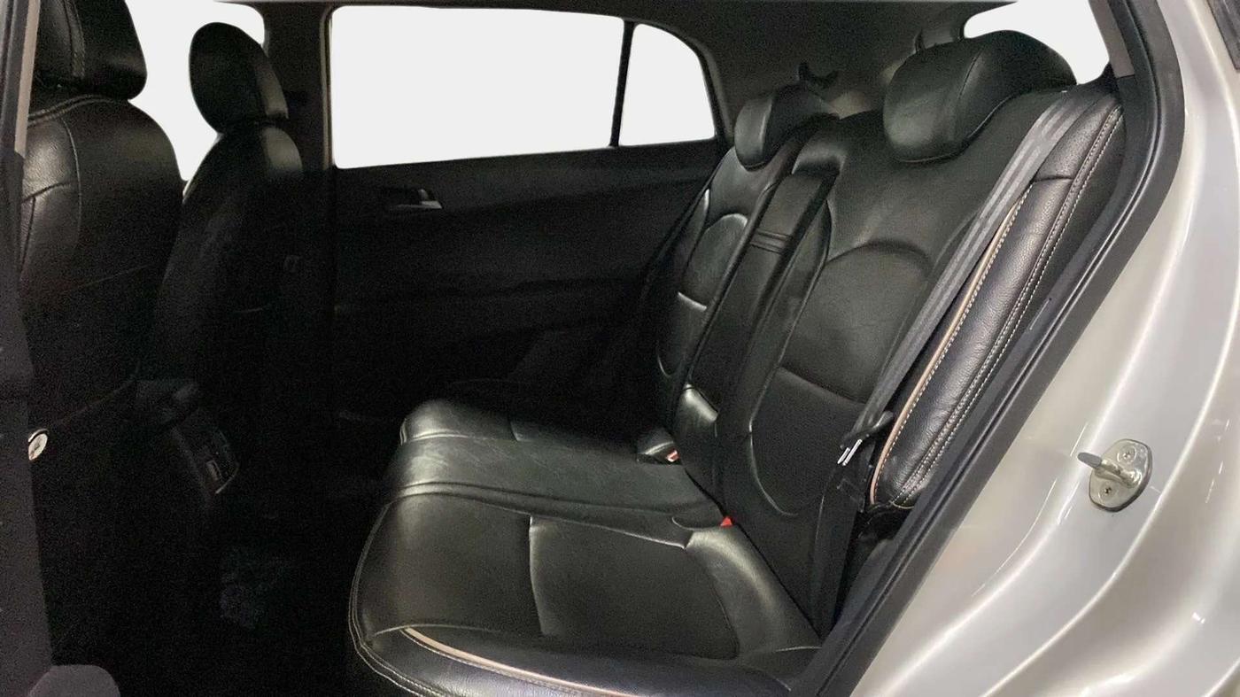 2018 Hyundai Creta SX PLUS AT 1.6 DIESEL, Diesel, Automatic, 56,631 km, Right Side Rear Door Cabin