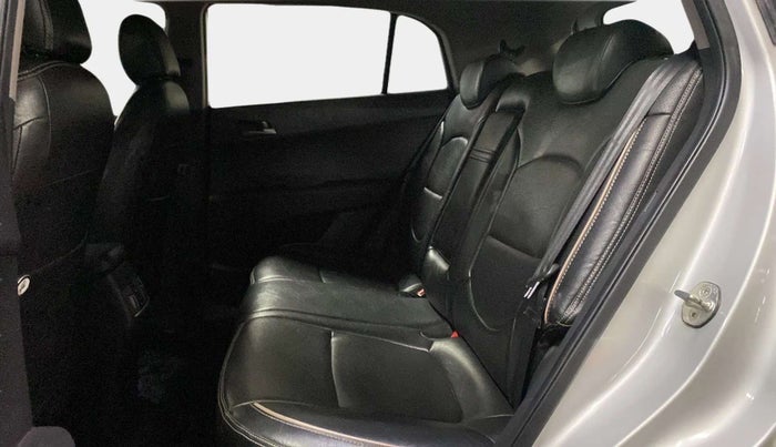 2018 Hyundai Creta SX PLUS AT 1.6 DIESEL, Diesel, Automatic, 56,631 km, Right Side Rear Door Cabin