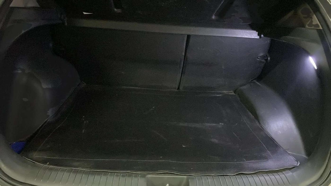 2018 Hyundai Creta SX PLUS AT 1.6 DIESEL, Diesel, Automatic, 56,631 km, Boot Inside
