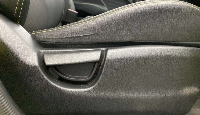 2019 Hyundai NEW SANTRO SPORTZ AMT, Petrol, Automatic, 64,072 km, Driver Side Adjustment Panel