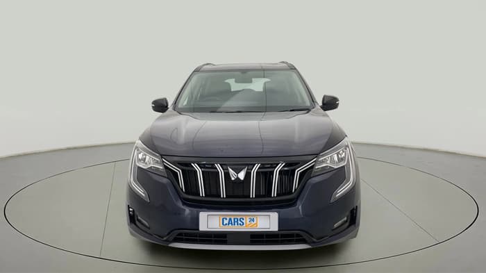 2022 Mahindra XUV700 AX 5 P AT 5 STR, Petrol, Automatic, 6,966 km, Front