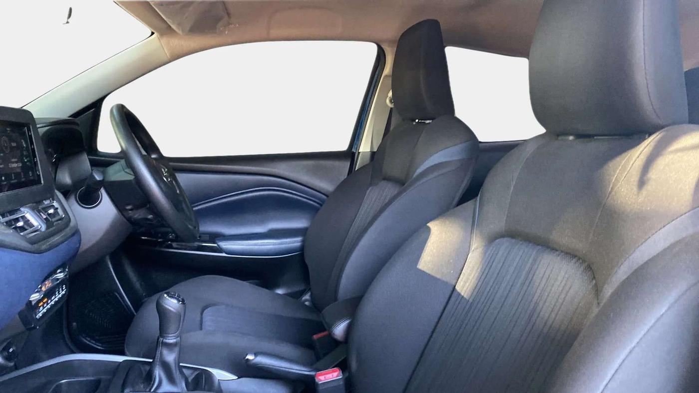 2022 Maruti Baleno ZETA PETROL 1.2, Petrol, Manual, 20,144 km, Right Side Front Door Cabin