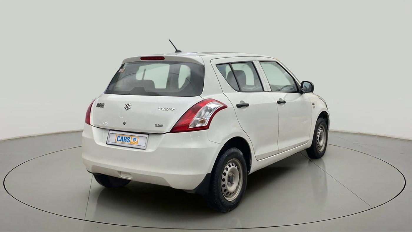 2016 Maruti Swift LXI (O), Petrol, Manual, 39,446 km, Right Back Diagonal