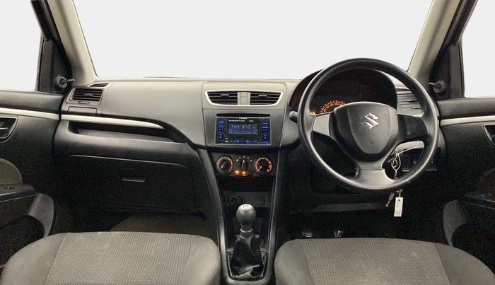 2016 Maruti Swift LXI (O), Petrol, Manual, 39,446 km, Dashboard