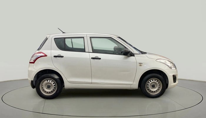 2016 Maruti Swift LXI (O), Petrol, Manual, 39,446 km, Right Side View