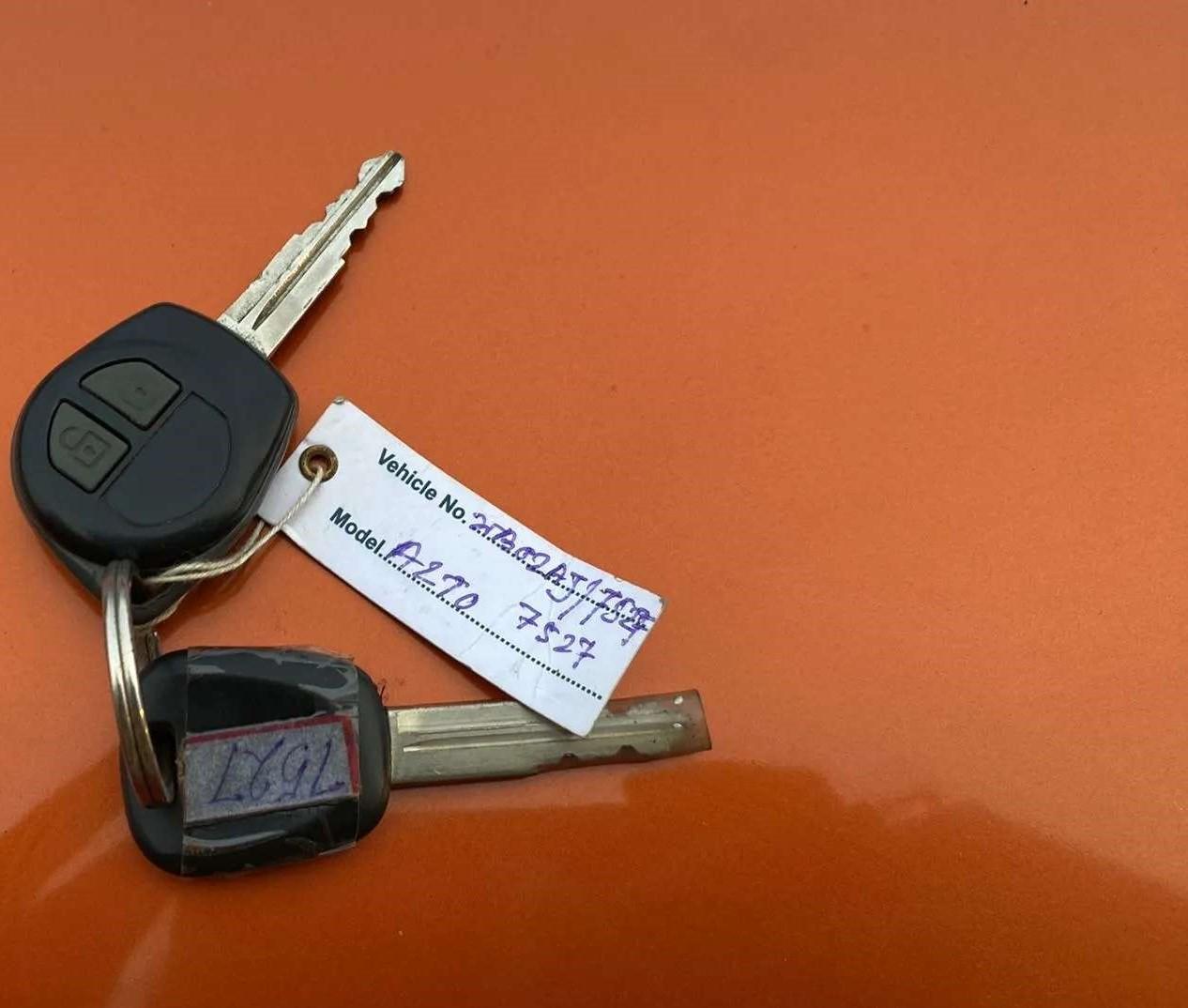 2014 Maruti Alto K10 VXI (O), Petrol, Manual, 14,628 km, Key Close Up