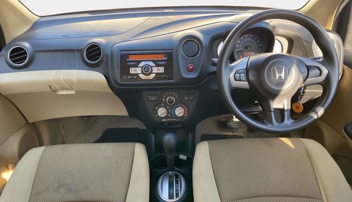 2015 Honda Brio VX AT, Petrol, Automatic, 16,174 km, Dashboard