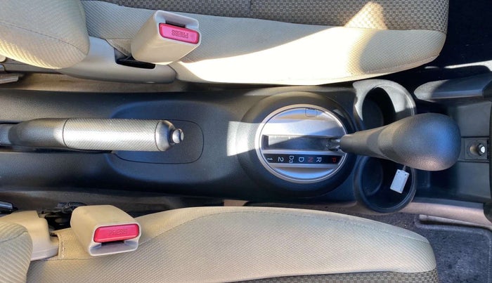 2015 Honda Brio VX AT, Petrol, Automatic, 16,174 km, Gear Lever