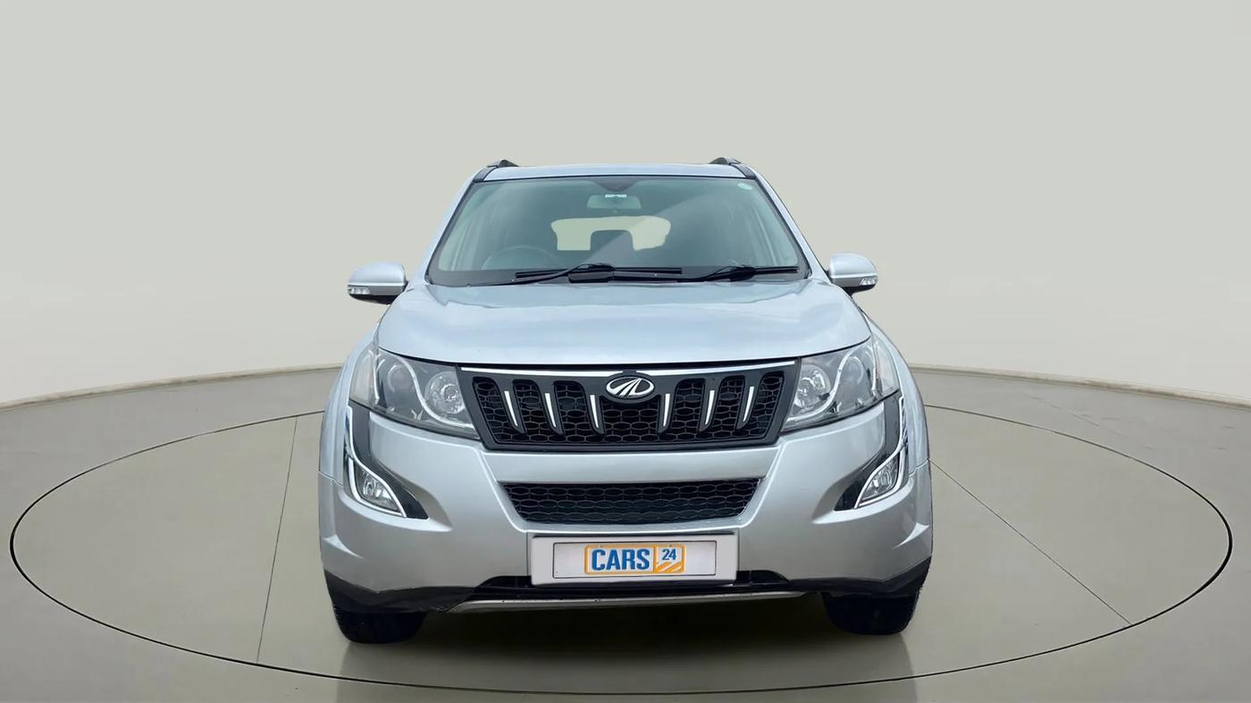 2017 Mahindra XUV500 W9, Diesel, Manual, 81,791 km, Front