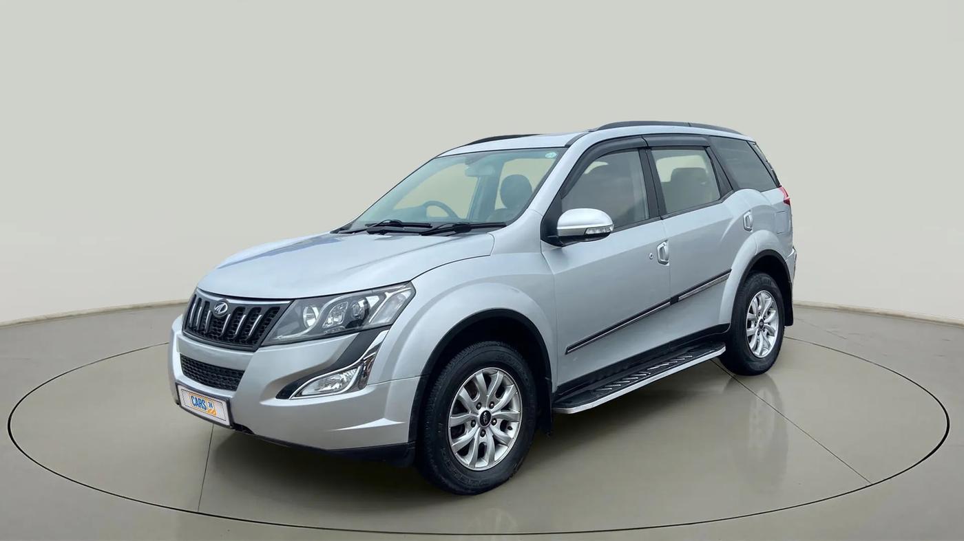 2017 Mahindra XUV500 W9, Diesel, Manual, 81,791 km, Left Front Diagonal