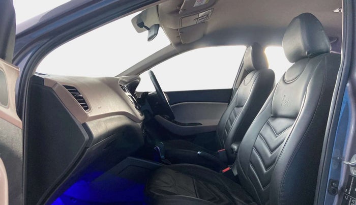 2019 Hyundai Elite i20 SPORTZ PLUS  1.2 CVT, Petrol, Automatic, 63,087 km, Right Side Front Door Cabin