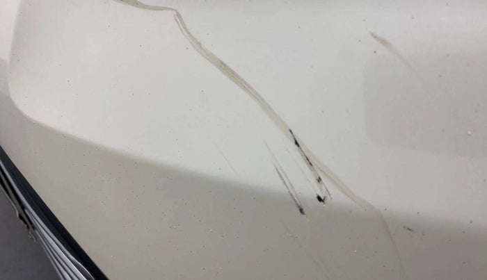 2019 Mahindra XUV300 W8 (O) 1.5 DIESEL AMT, Diesel, Automatic, 59,735 km, Front bumper - Minor scratches