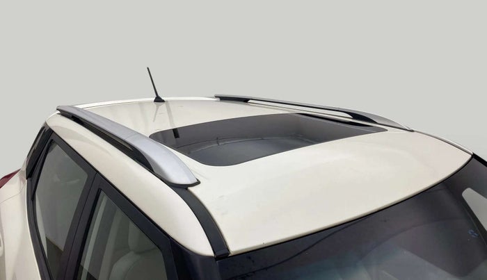 2019 Mahindra XUV300 W8 (O) 1.5 DIESEL AMT, Diesel, Automatic, 59,735 km, Roof