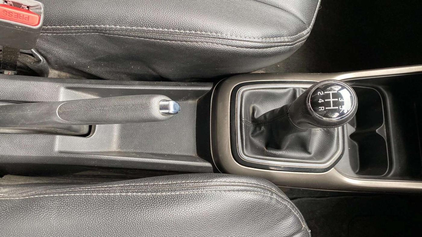 2018 Maruti IGNIS DELTA 1.2, Petrol, Manual, 47,928 km, Gear Lever