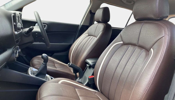 2021 Hyundai VENUE S 1.2, Petrol, Manual, 24,419 km, Right Side Front Door Cabin