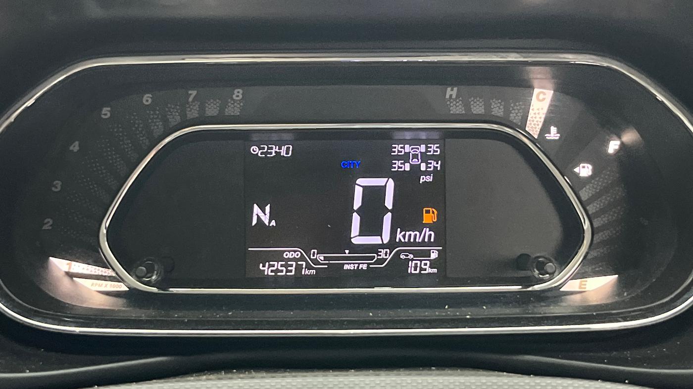 2022 Tata NEXON XZA PLUS (PREMIUM) PETROL, Petrol, Automatic, 42,535 km, Odometer Image