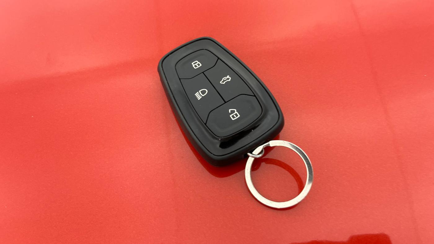 2022 Tata NEXON XZA PLUS (PREMIUM) PETROL, Petrol, Automatic, 42,535 km, Key Close Up
