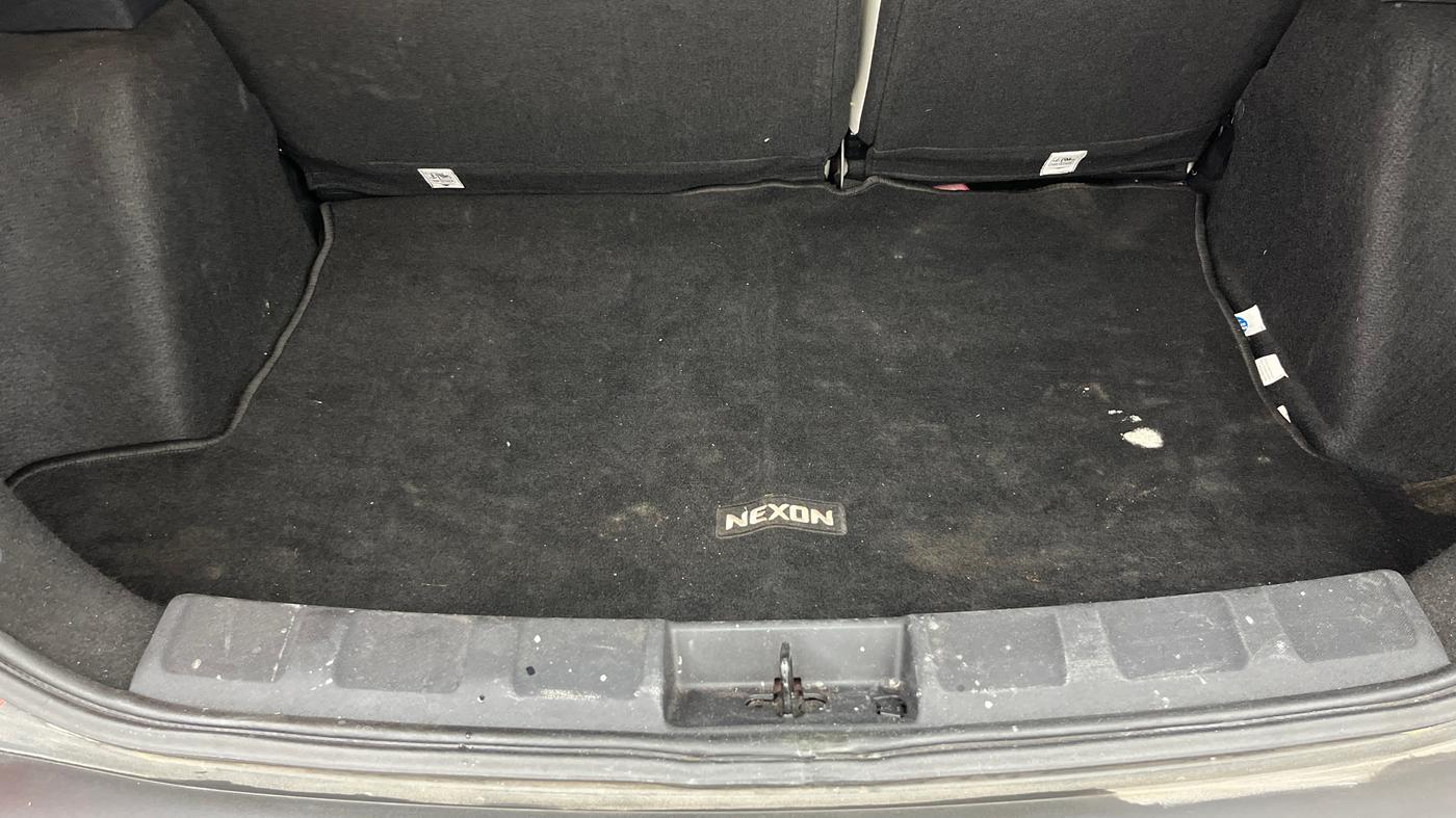 2022 Tata NEXON XZA PLUS (PREMIUM) PETROL, Petrol, Automatic, 42,535 km, Boot Inside