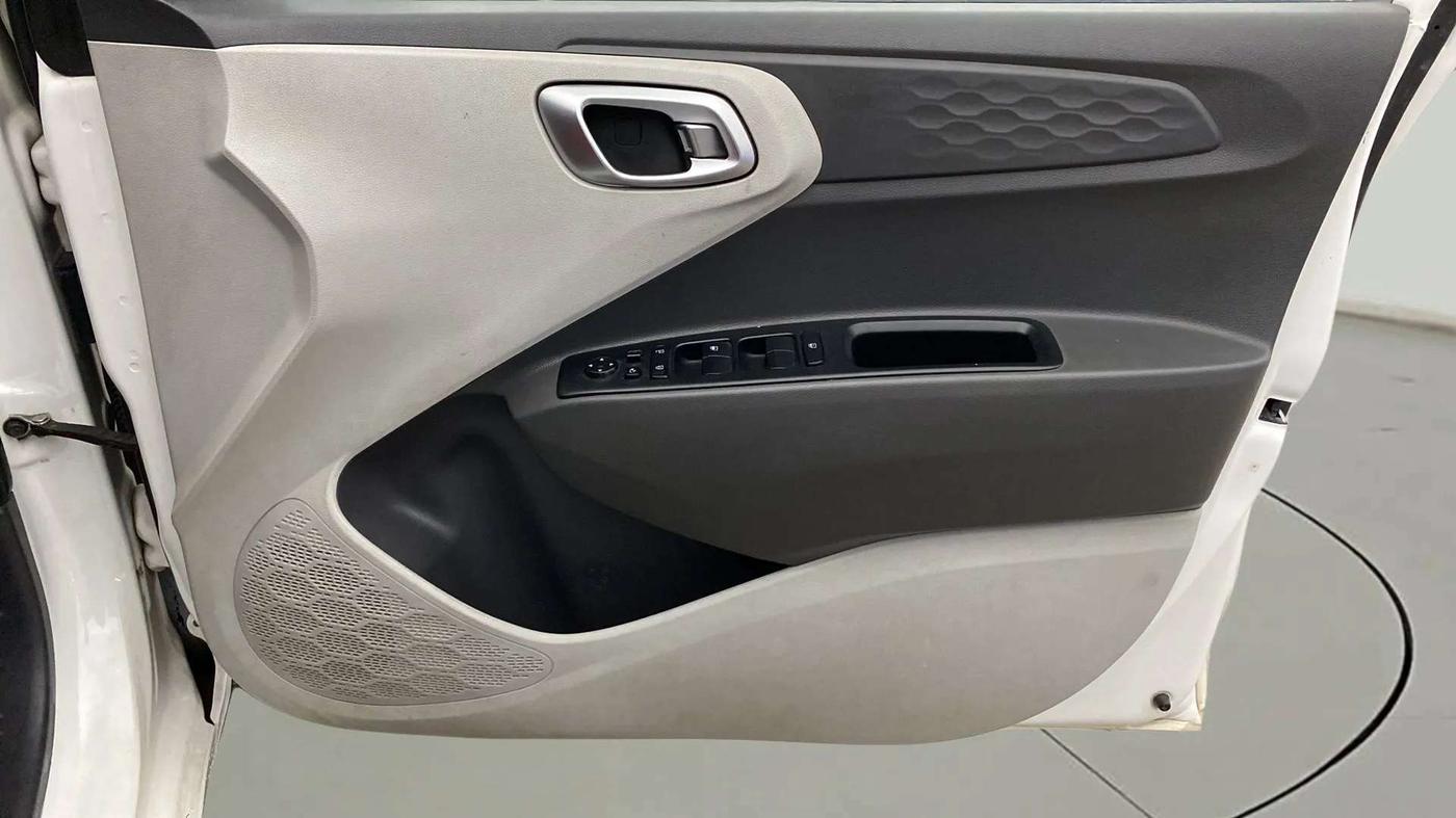 2019 Hyundai GRAND I10 NIOS ASTA 1.2 KAPPA VTVT, Petrol, Manual, 37,677 km, Driver Side Door Panels Control