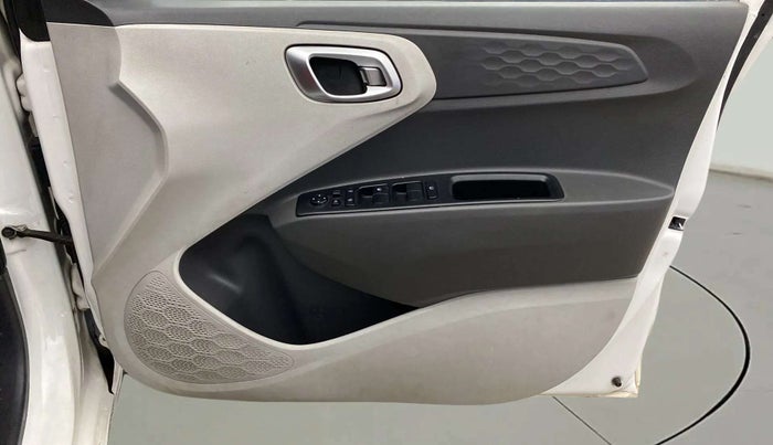2019 Hyundai GRAND I10 NIOS ASTA 1.2 KAPPA VTVT, Petrol, Manual, 37,677 km, Driver Side Door Panels Control