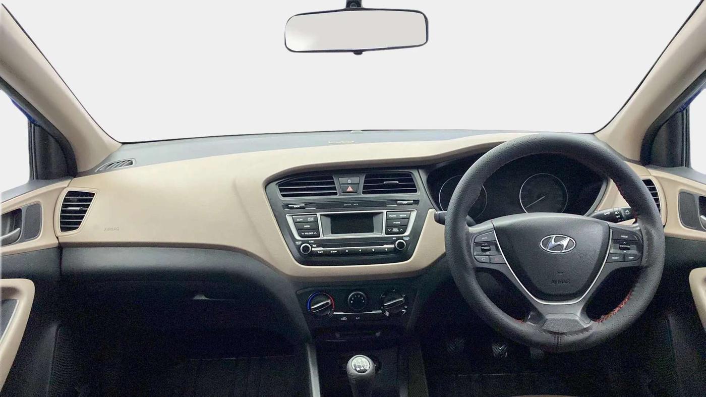 2016 Hyundai Elite i20 MAGNA 1.2, Petrol, Manual, 81,354 km, Dashboard