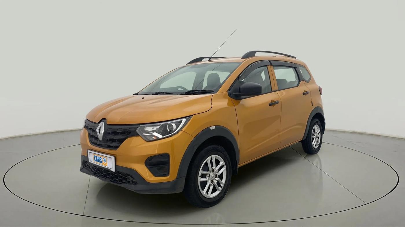 2021 Renault TRIBER RXT, Petrol, Manual, 44,137 km, Left Front Diagonal