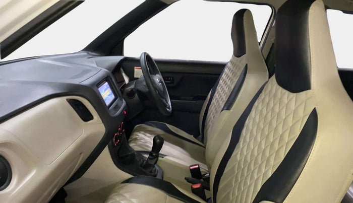 2021 Maruti New Wagon-R LXI CNG 1.0, CNG, Manual, 41,988 km, Right Side Front Door Cabin