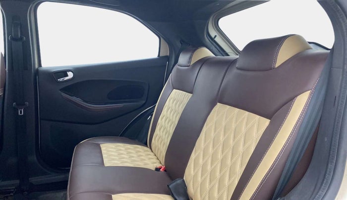 2018 Ford FREESTYLE TITANIUM 1.2 PETROL, Petrol, Manual, 20,876 km, Right Side Rear Door Cabin