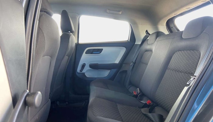 2022 Tata ALTROZ XE PETROL, Petrol, Manual, 18,709 km, Right Side Rear Door Cabin
