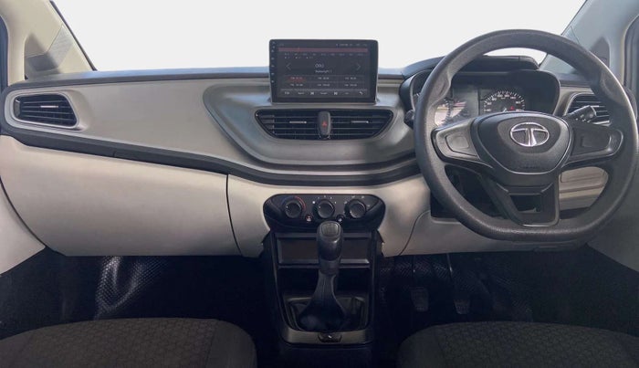 2022 Tata ALTROZ XE PETROL, Petrol, Manual, 18,709 km, Dashboard