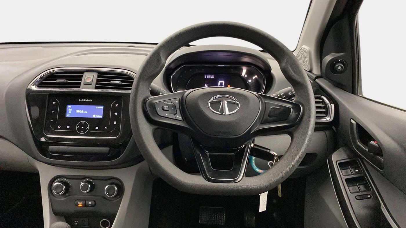 2023 Tata Tiago XTA PETROL, Petrol, Automatic, 28,142 km, Steering Wheel Close Up
