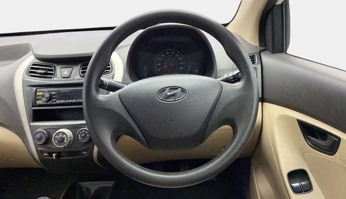2016 Hyundai Eon ERA +, Petrol, Manual, 63,609 km, Steering Wheel Close Up