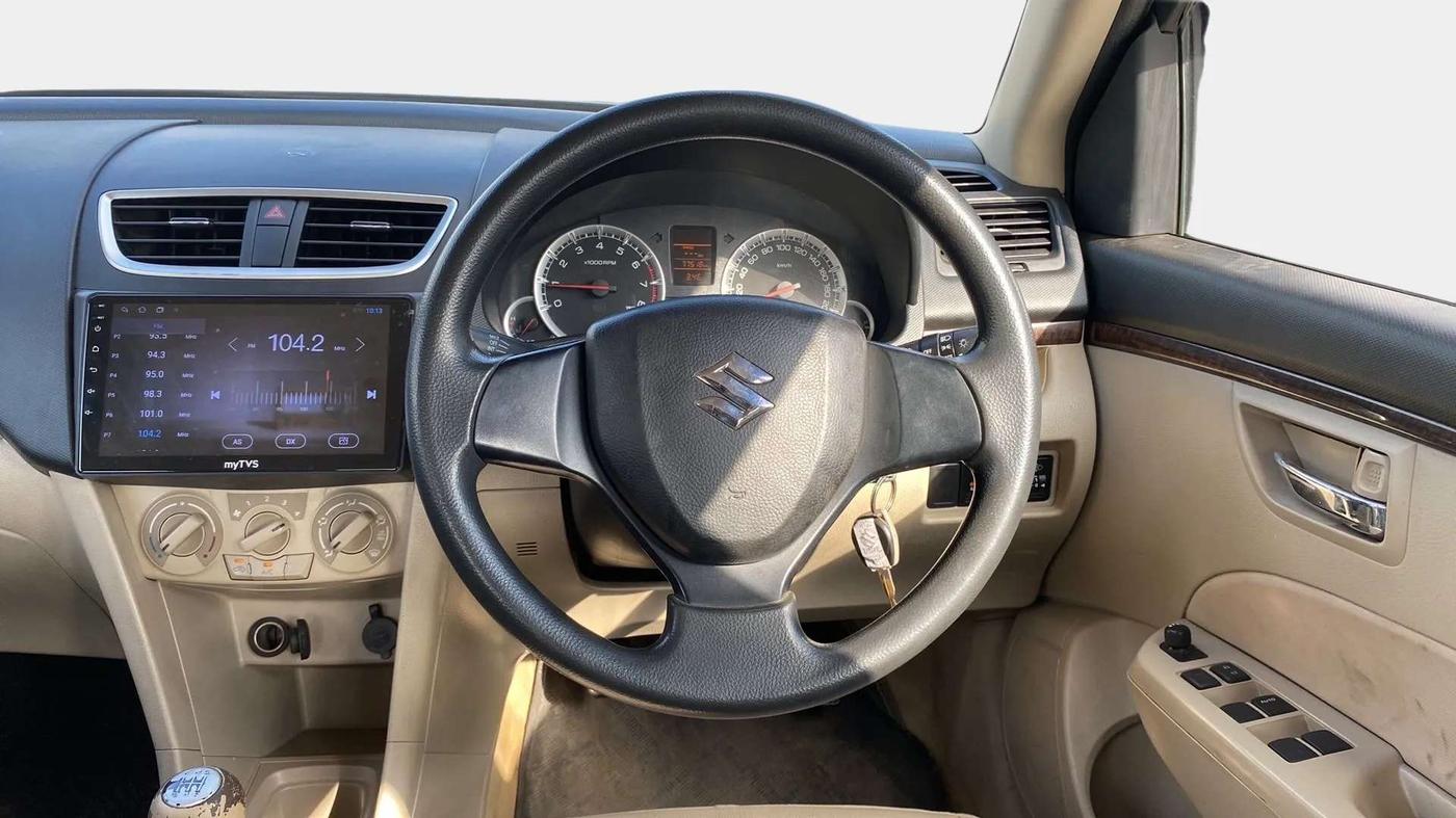 2014 Maruti Swift Dzire VXI, Petrol, Manual, 77,832 km, Steering Wheel Close Up