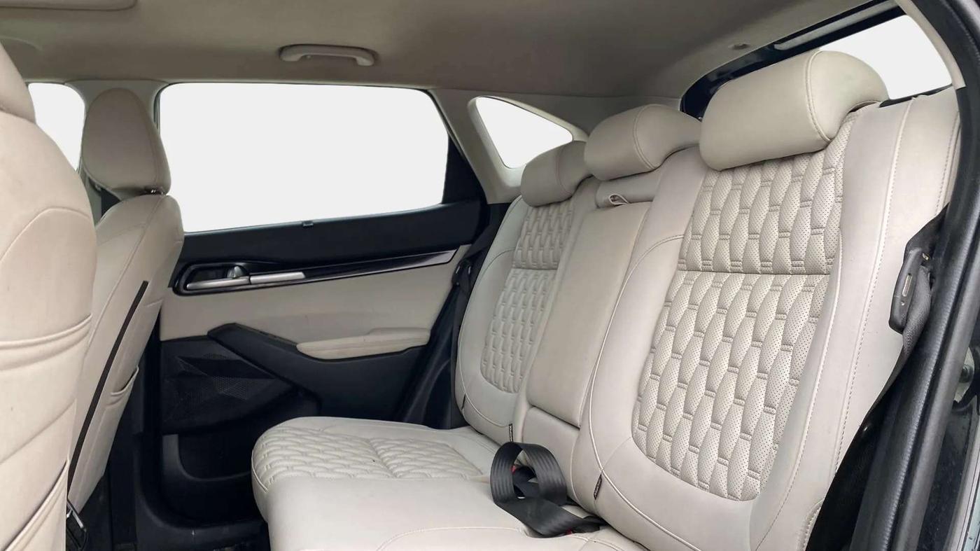 2022 KIA SELTOS HTX 1.5 PETROL, Petrol, Manual, 58,694 km, Right Side Rear Door Cabin