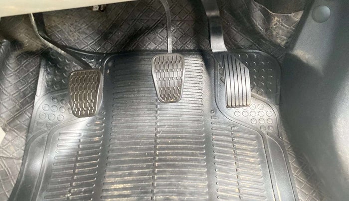 2019 Tata NEXON XZ PLUS PETROL, Petrol, Manual, 29,913 km, Pedals