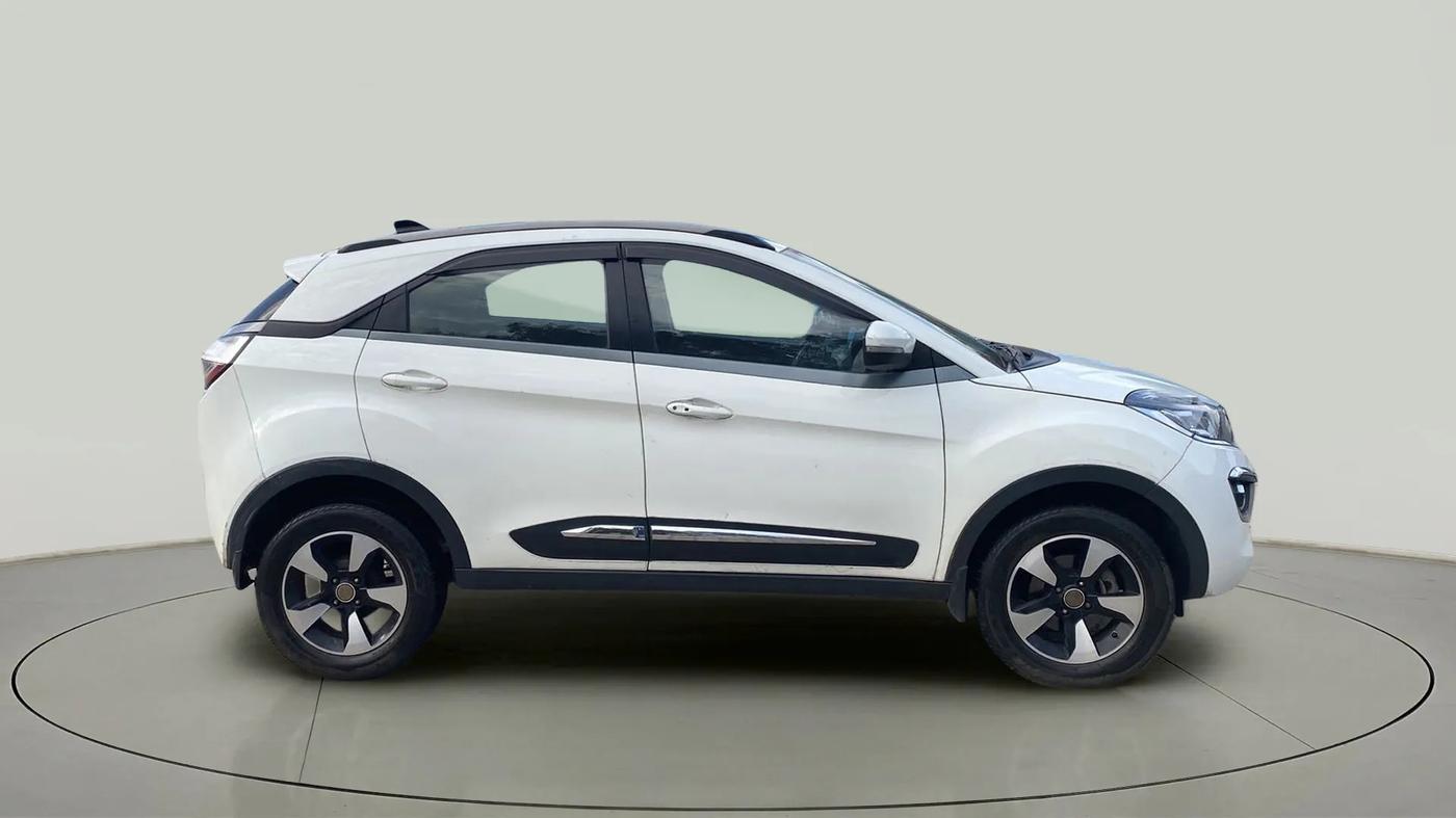 2019 Tata NEXON XZ PLUS PETROL, Petrol, Manual, 29,913 km, Right Side