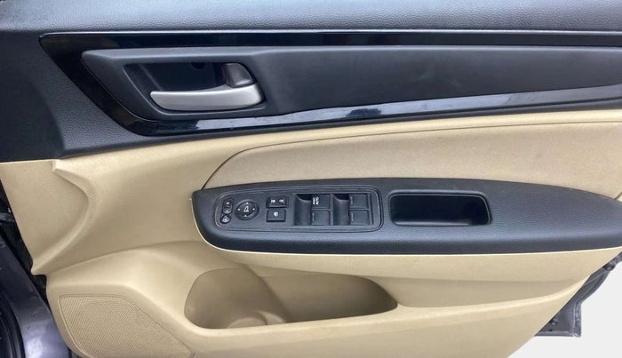 2018 Honda Amaze 1.2L I-VTEC VX, Petrol, Manual, 43,273 km, Driver Side Door Panels Control