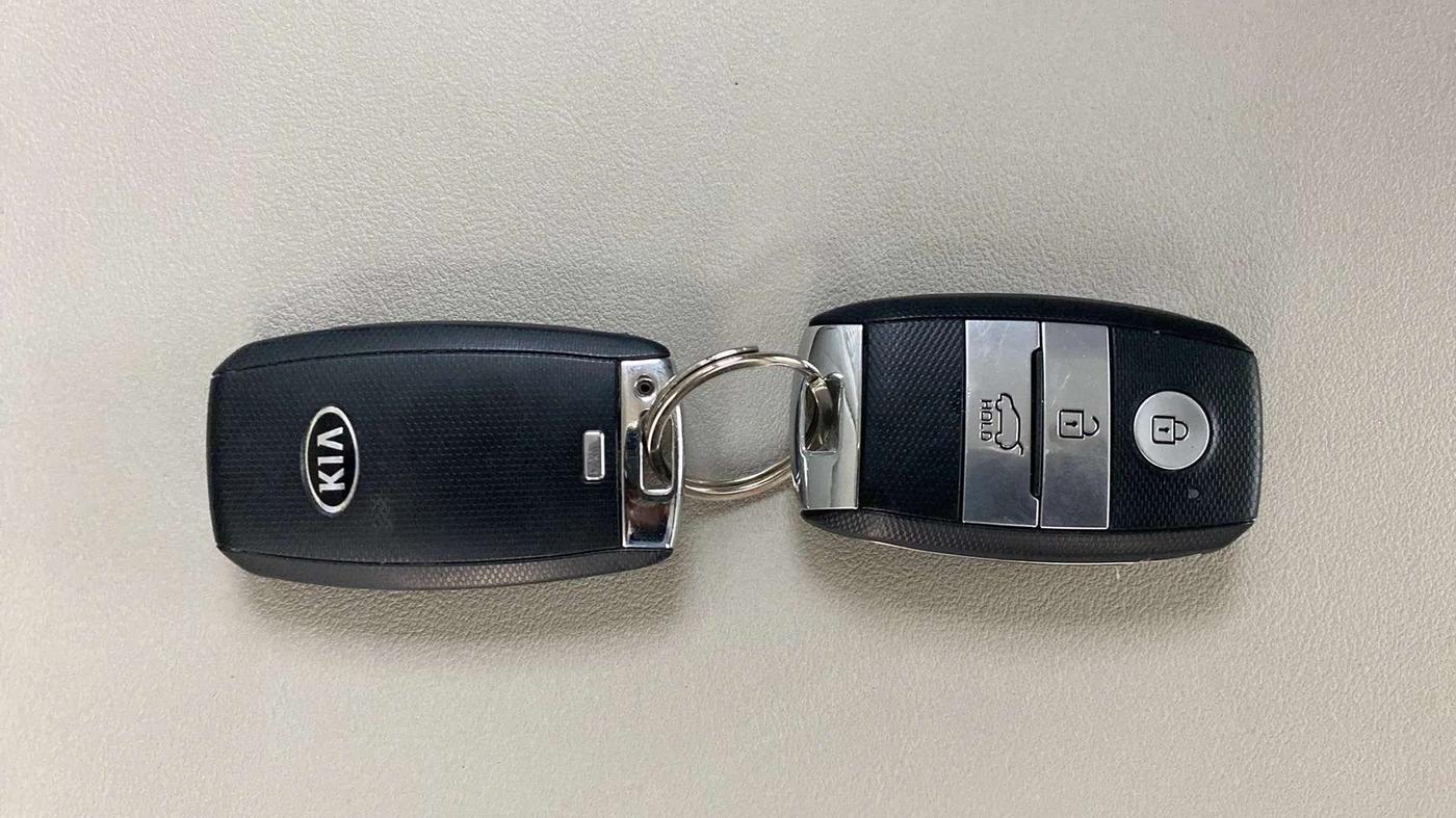 2020 KIA SELTOS HTX 1.5 PETROL, Petrol, Manual, 51,917 km, Key Close Up