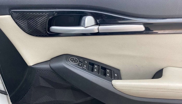 2020 KIA SELTOS HTX 1.5 PETROL, Petrol, Manual, 51,917 km, Driver Side Door Panels Control