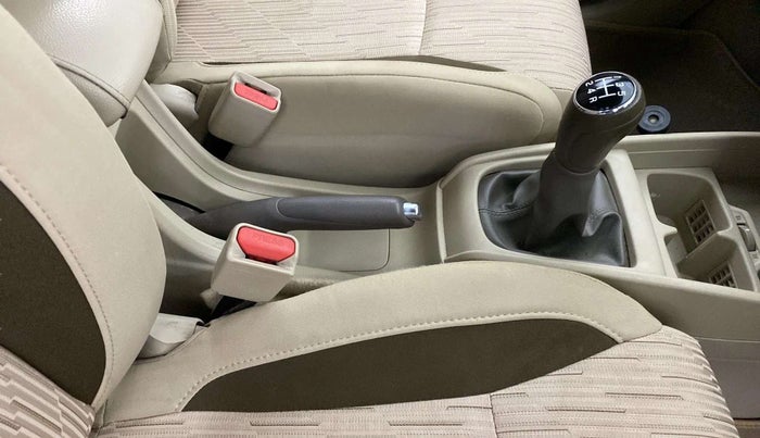 2019 Maruti Ertiga ZXI+ SHVS, Petrol, Manual, 55,226 km, Gear Lever