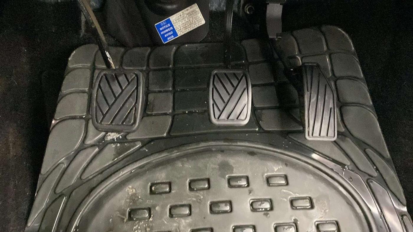 2018 Maruti Baleno DELTA PETROL 1.2, Petrol, Manual, 40,833 km, Pedals