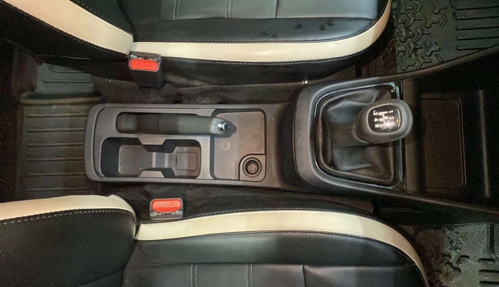 2022 Tata PUNCH ADVENTURE MT, Petrol, Manual, 5,812 km, Gear Lever