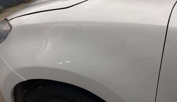 2018 Maruti Swift VXI, CNG, Manual, 78,058 km, Left fender - Lining loose
